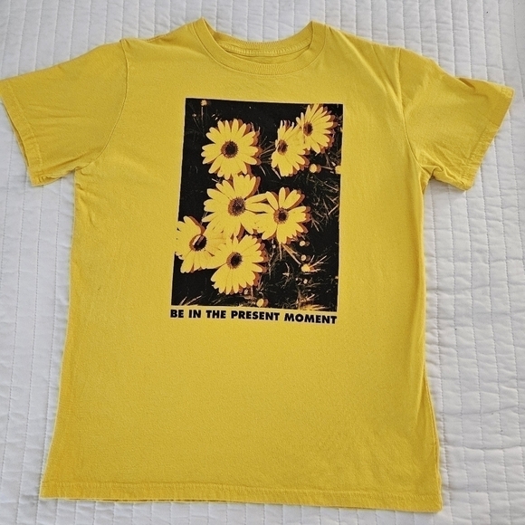 MIGHTY FINE T "BE IN THE PRESENT MOMENT" SZ XL YELLOW NWOT - Picture 4 of 5